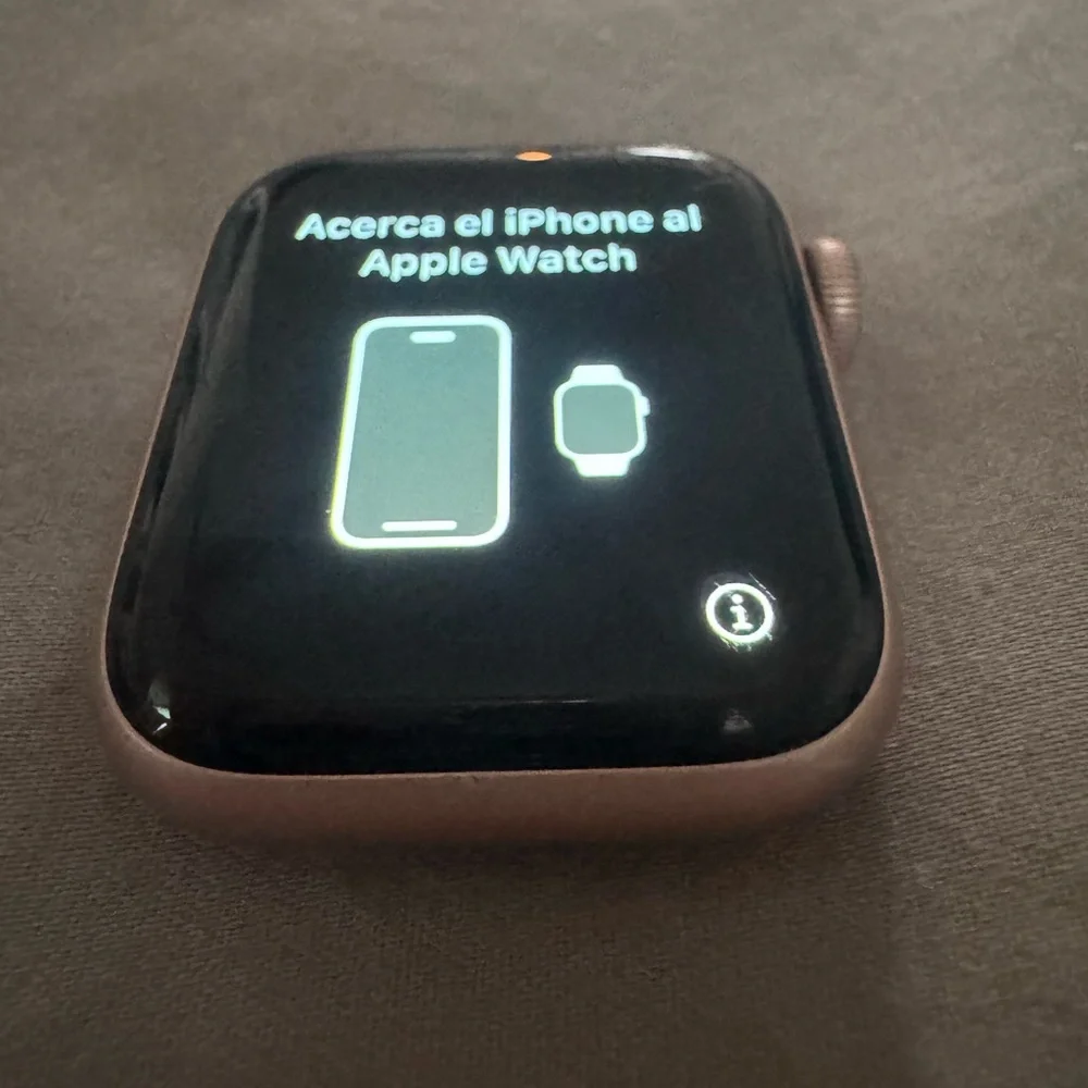 Apple Watch Series 5 GPS 44mm Black w/ Multiple Bands Charger Bundle EUC